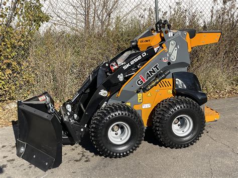 LITTLE JOHN Mini Skid Steers For Lease 